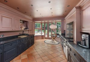 Photo 12- click for photo gallery